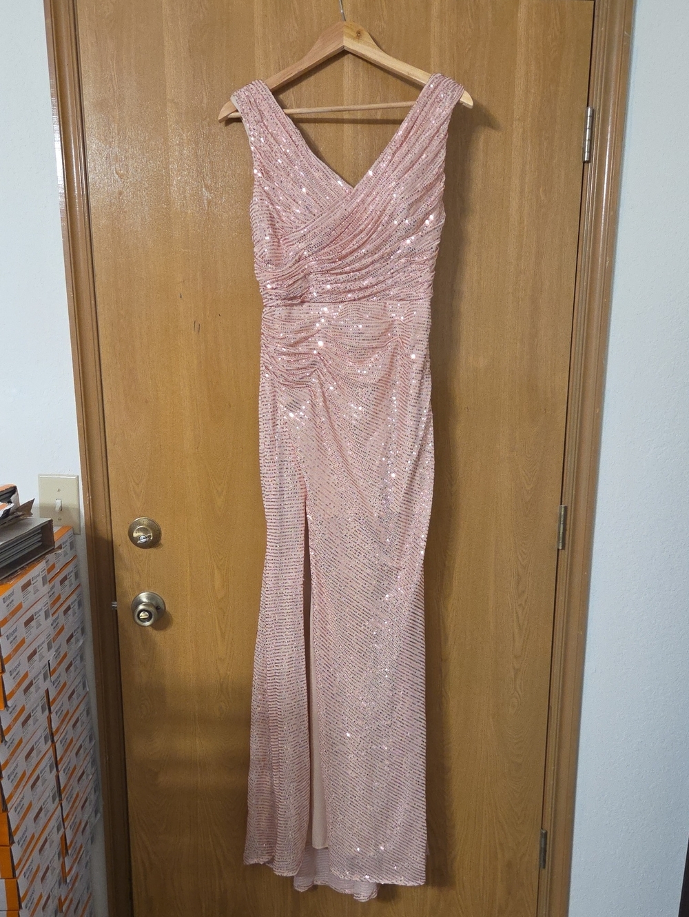 Wenkafo Pink Sequin Evening Gown